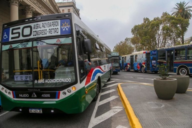 CABA toma el control de 31 líneas de colectivos: qué va a pasar con el boleto imagen-4