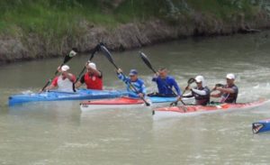 Puerto Esperanza celebra su 98° aniversario con eventos internacionales de parapente y kayak imagen-1