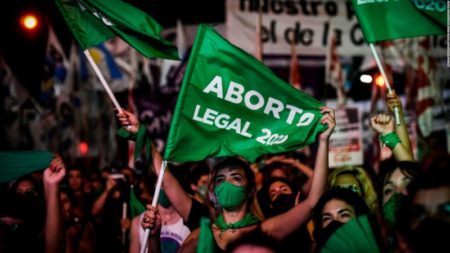 Corre riesgo el derecho al aborto en Argentina por falta de distribución de insumos: Esta es la historia de María imagen-15