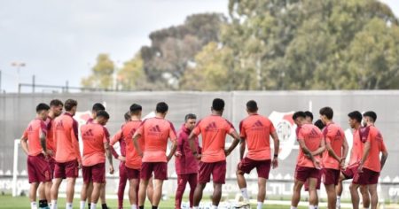 Titulares o mix, el dilema de Gallardo para un partido importante para la Libertadores 2025 imagen-11