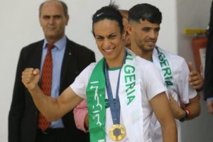 Imane Khelif, la argelina que ganó el oro en París en medio de la polémica, y ahora puede cambiar su carrera imagen-2