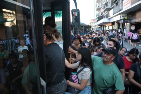 Se levantó el paro de colectivos del jueves 31 de octubre imagen-9