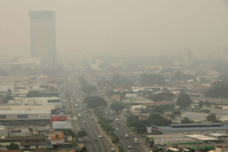 Alcalde boliviano rompió a llorar por los incendios que devastaron el 60% de su municipio: “El cambio climático es una realidad” imagen-4