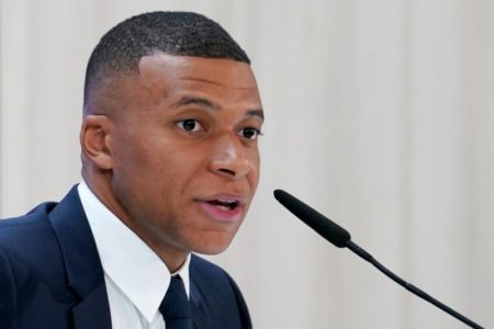 Kylian Mbappé y la acusación de violación: de las “10.000 cámaras” del hotel a “La Fake News más grande del mundo” imagen-16