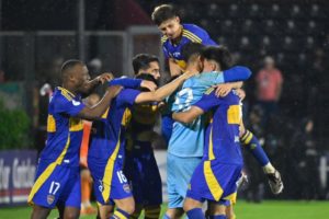 Boca, semifinalista por la Copa Argentina: un equipo pasado de revoluciones y más pragmático, un Leandro Brey asombroso y los violentos de siempre imagen-2