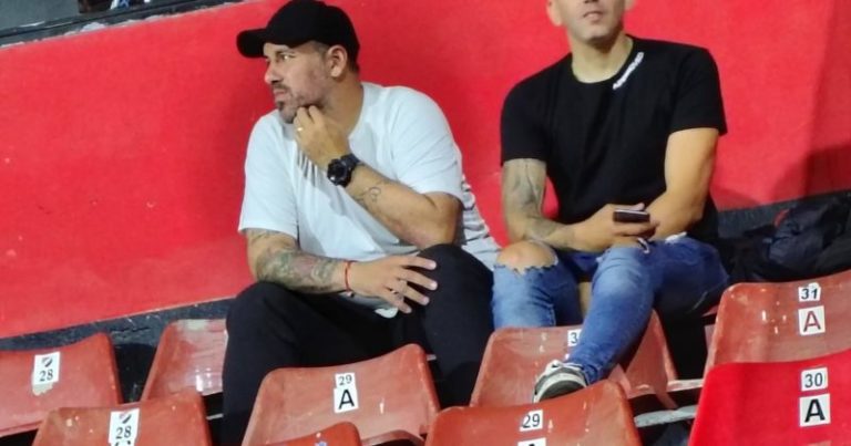 Antes de jugar con Boca, Fabbiani fue a ver al equipo de Gago a Rosario imagen-5