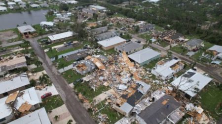 Inundaciones, apagones y escasez de gas: Florida se enfrenta a vientos en contra tras los huracanes Helene y Milton imagen-12