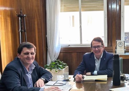 Safrán se reunió con el segundo de Caputo para concretar obras y cancelar deudas de la Nación con Misiones imagen-6