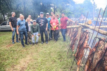 PASSALACQUA: “LAS FIESTAS POPULARES DE MISIONES REFLEJAN El ESPÍRITU Y La ALEGRÍA DE NUESTRA GENTE” imagen-6