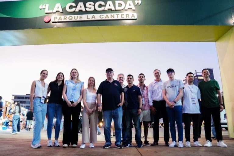 Passalacqua visitó a emprendedores misioneros en la Feria Fondeate y destacó el trabajo del FCM imagen-5