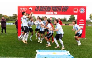 Campeones de la Youth Cup: “Cuando escuché el pitazo final, las lágrimas empezaron a brotar” imagen-1