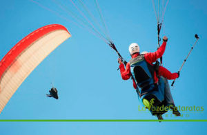 Adrenalina y destreza: encuentro de parapentes y travesía de kayaks, por el aniversario de Puerto Esperanza imagen-3