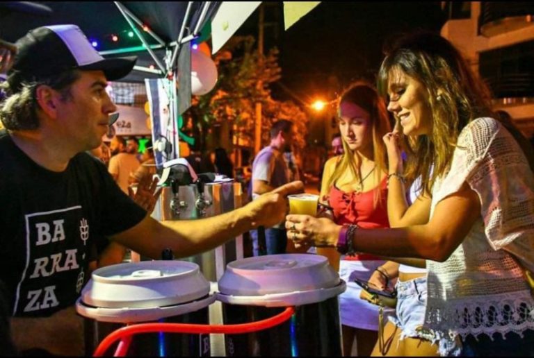 Posadas celebra el OktoberFest Artesanal con música, gastronomía y una gran variedad de cervezas imagen-3