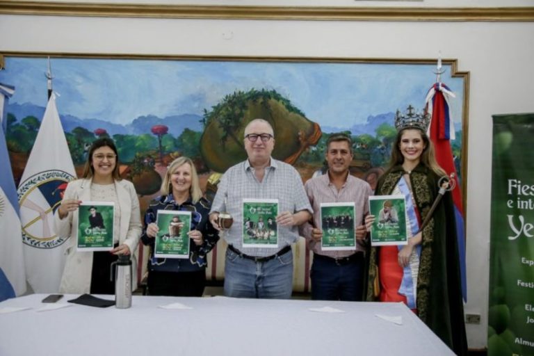 Presentaron la 46º edición de la Fiesta Nacional e Internacional de la Yerba Mate en Casa de Gobierno imagen-5