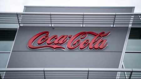 Coca-Cola retira del mercado miles de cajas de limonada etiquetadas erróneamente como "sin azúcar" imagen-15