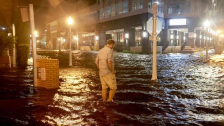 Última hora del paso del huracán Milton por Florida, EE.UU., en vivo: trayectoria, destrozos, noticias y más imagen-13