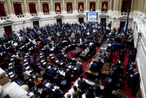 Diputados puso fecha para discutir el financiamiento universitario y la oposición busca anular el veto imagen-2