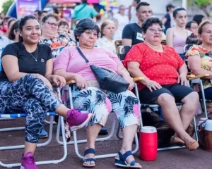 Se realizó con éxito los festejos a todas las madres en Jardín América imagen-1