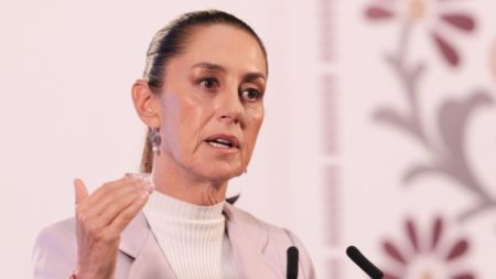 Claudia Sheinbaum participa de cumbre entre líderes y empresarios de México y Estados Unidos imagen-14