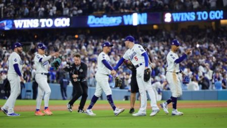 Los Dodgers frustran la remontada de los Yankees y lideran la Serie Mundial 2-0 imagen-13