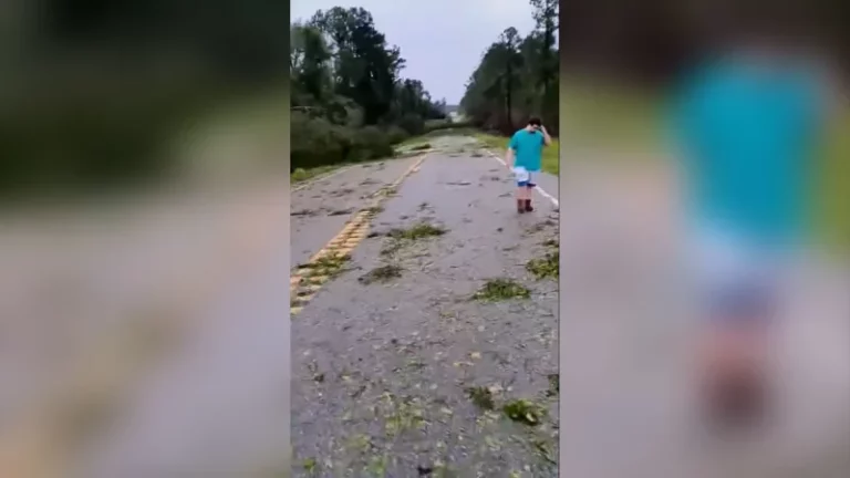 El huracán Helene azotó Georgia hace más de dos semanas y muchos residentes aún no tienen electricidad imagen-3