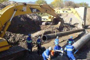 La motosierra llega al agua potable y las cloacas: el Gobierno cierra el Enohsa imagen-2