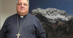 El nuevo jefe de la Iglesia le dejó un mensaje al Gobierno: "Que las reformas económicas sean con la gente adentro" imagen-1