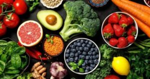 Cuáles son los alimentos ricos en antioxidantes y cómo incluirlos en la dieta diaria imagen-1