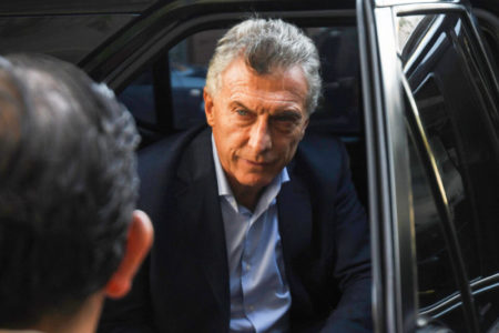 Macri manda a pedir la proscripción de Cristina Kirchner imagen-6