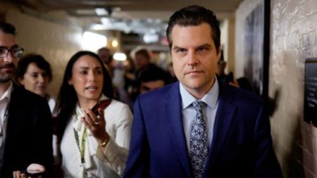 Gaetz está negociando discretamente con senadores republicanos "para que le den una oportunidad" como secretario de Justicia de Trump imagen-12