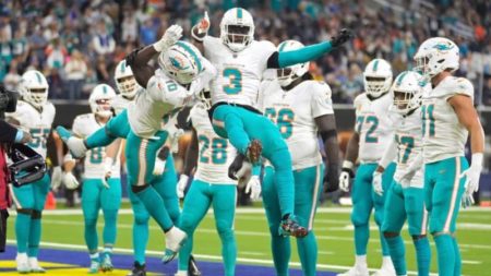 Los Miami Dolphins rompen una racha de tres derrotas consecutivas con una victoria sobre Los Angeles Rams imagen-9