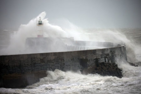 La tormenta Bert causa inundaciones, deslizamientos de tierra y vientos fuertes en Reino Unido este fin de semana imagen-5