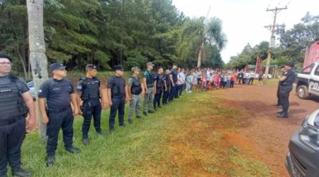 Operativo de prevención rural refuerza la seguridad en Campo Ramón y alrededores imagen-11