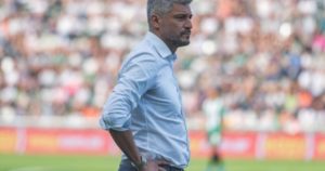 Gustavo Munúa dejó de ser el entrenador de Banfield: quién será el nuevo DT imagen-1