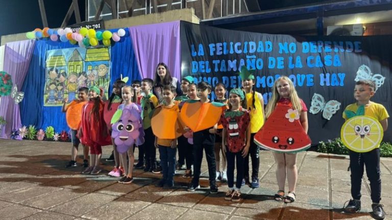 La Fiesta de la Familia: Un tradicional evento que año tras año organiza la escuela 701 imagen-4