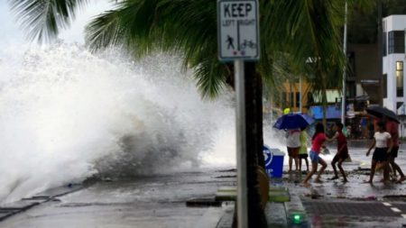 Filipinas se recupera tras el tifón Man-yi, la cuarta gran tormenta que azota el país en las últimas dos semanas imagen-14