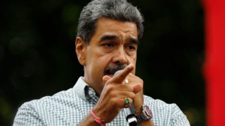 EE.UU. sancionará a más de 20 funcionarios afines a Maduro para presionar al presidente de Venezuela a aceptar los resultados electorales imagen-5