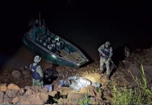 Montecarlo: Secuestran más de 380 kilos de marihuana imagen-3