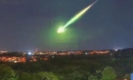 Foz do Iguaçu: Video muestra la explosión de un meteorito en el cielo imagen-7