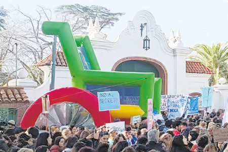 LA POLÍTICA DE LA CRUELDAD imagen-14