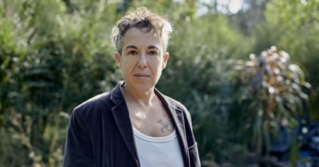 En medio de los ataques libertarios a uno de sus libros, Gabriela Cabezón Cámara ganó un premio de $3.5 millones imagen-11