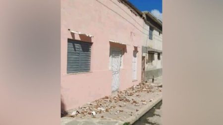 Reportan siete personas heridas y más de 2.000 edificaciones afectadas por el doble sismo en Cuba imagen-14