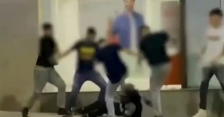 Dejaron inconsciente a un joven de una patada en la cabeza durante una salvaje pelea en Córdoba imagen-5