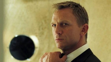 "¡Desgraciado! ¿Qué estás haciendo?": Steven Spielberg empujó a Daniel Craig a aceptar el papel de James Bond imagen-8