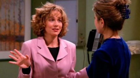 "No dejaban de cambiar el guion": Jennifer Grey sufrió tanta ansiedad rodando 'Friends' que no quiso volver más imagen-5