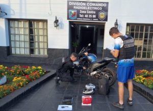 Integrantes de la UR II recuperaron un auto y un motovehículo robados y buscan al ladrón que ya fue identificado imagen-3