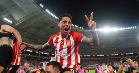 Enzo Pérez campeón, ¿en su despedida de Estudiantes?: el viejo ídolo que quiere River está por cumplir 39 pero tiene el hambre de un pibe imagen-12