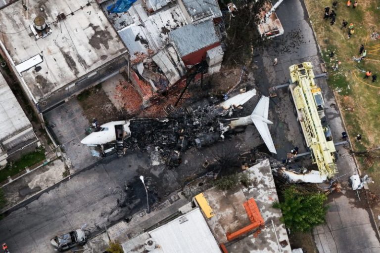 Infraestructura, bajo la lupa. Se conoció el informe sobre las causas del despiste del avión en San Fernando imagen-4