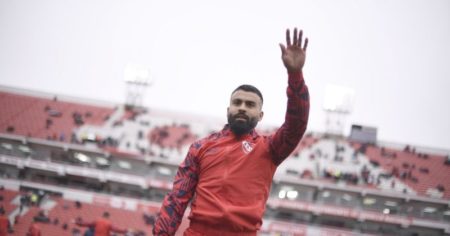 El jugador de Independiente que está muy cerca de llegar a Lanús imagen-21