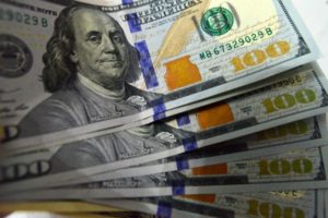 Dólar: el Banco Central ya usó US$1602 millones para comprar bonos en dólares y contener la brecha cambiaria imagen-4